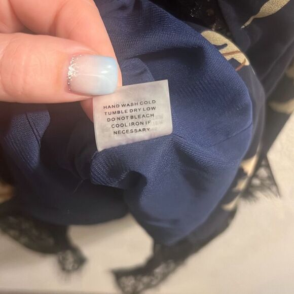 ✨SugarLips Navy Multi Floral Halter Front Self-Tie Lace Trim Slip Sz S Dress✨ - Picture 8 of 8